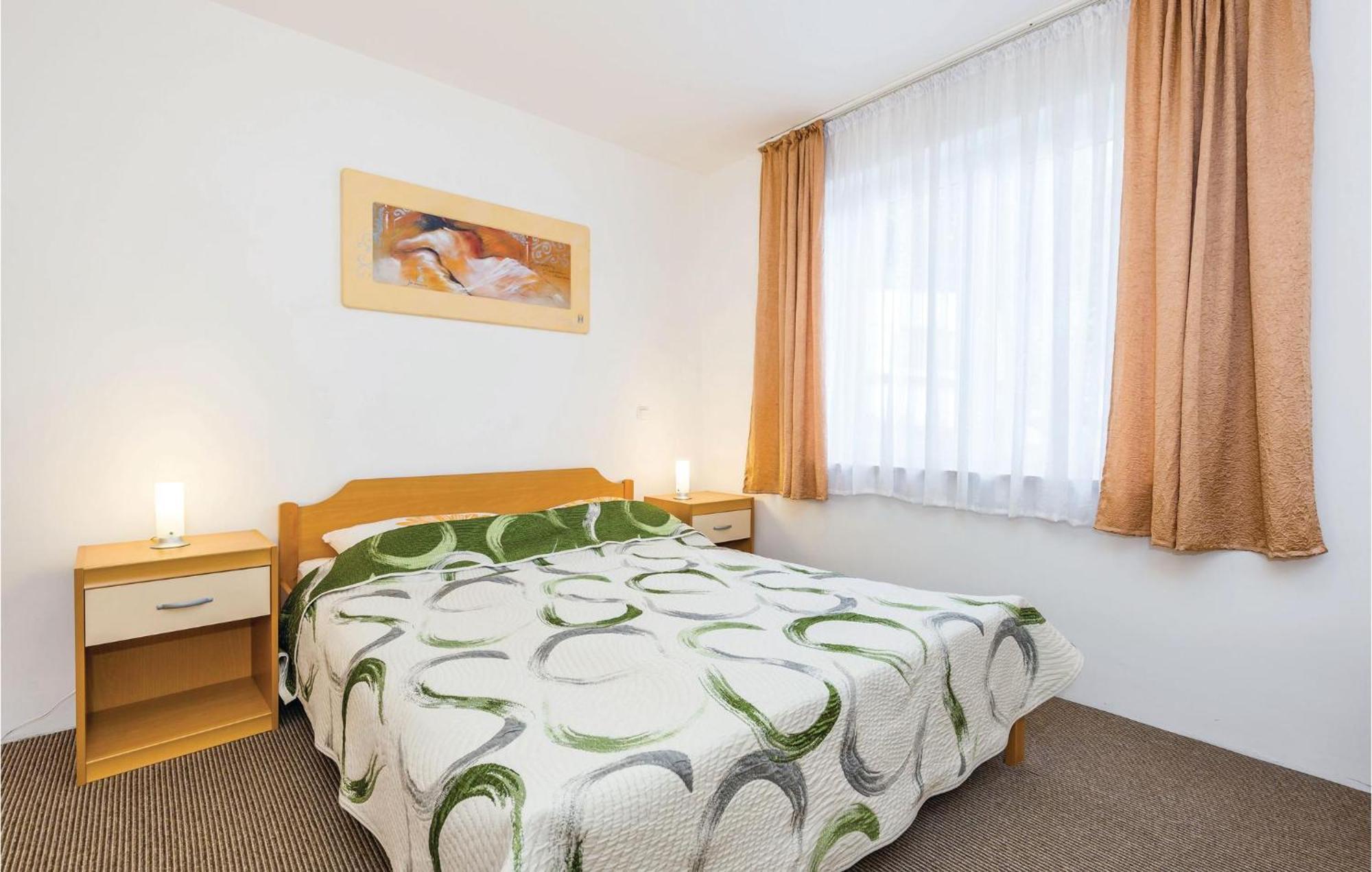 Stunning Apartment In Mošćenička Draga 外观 照片